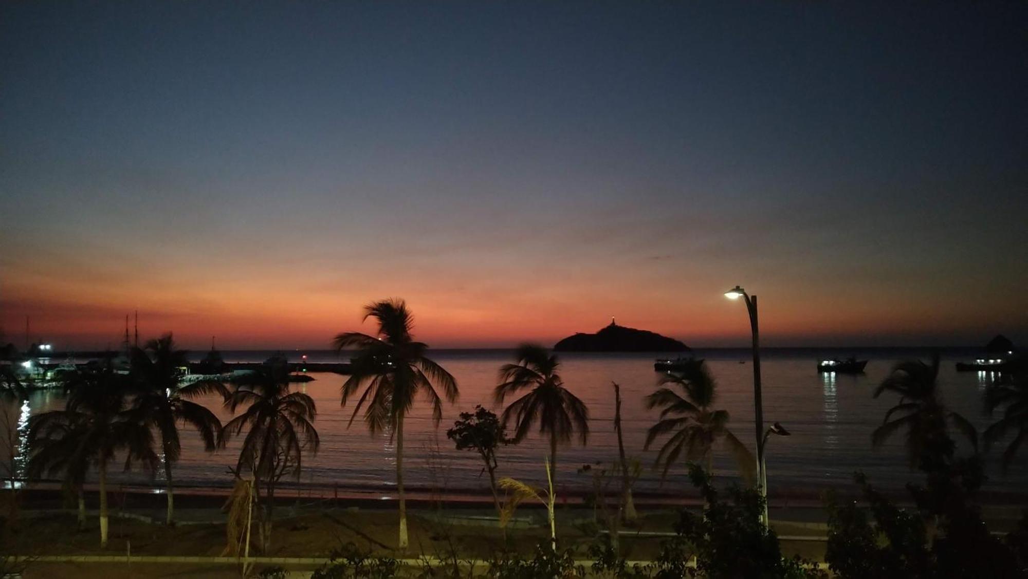 Panamerican Hostel Santa Marta Dış mekan fotoğraf