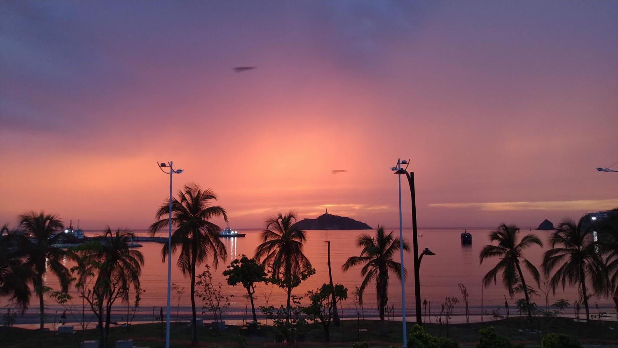 Panamerican Hostel Santa Marta Dış mekan fotoğraf